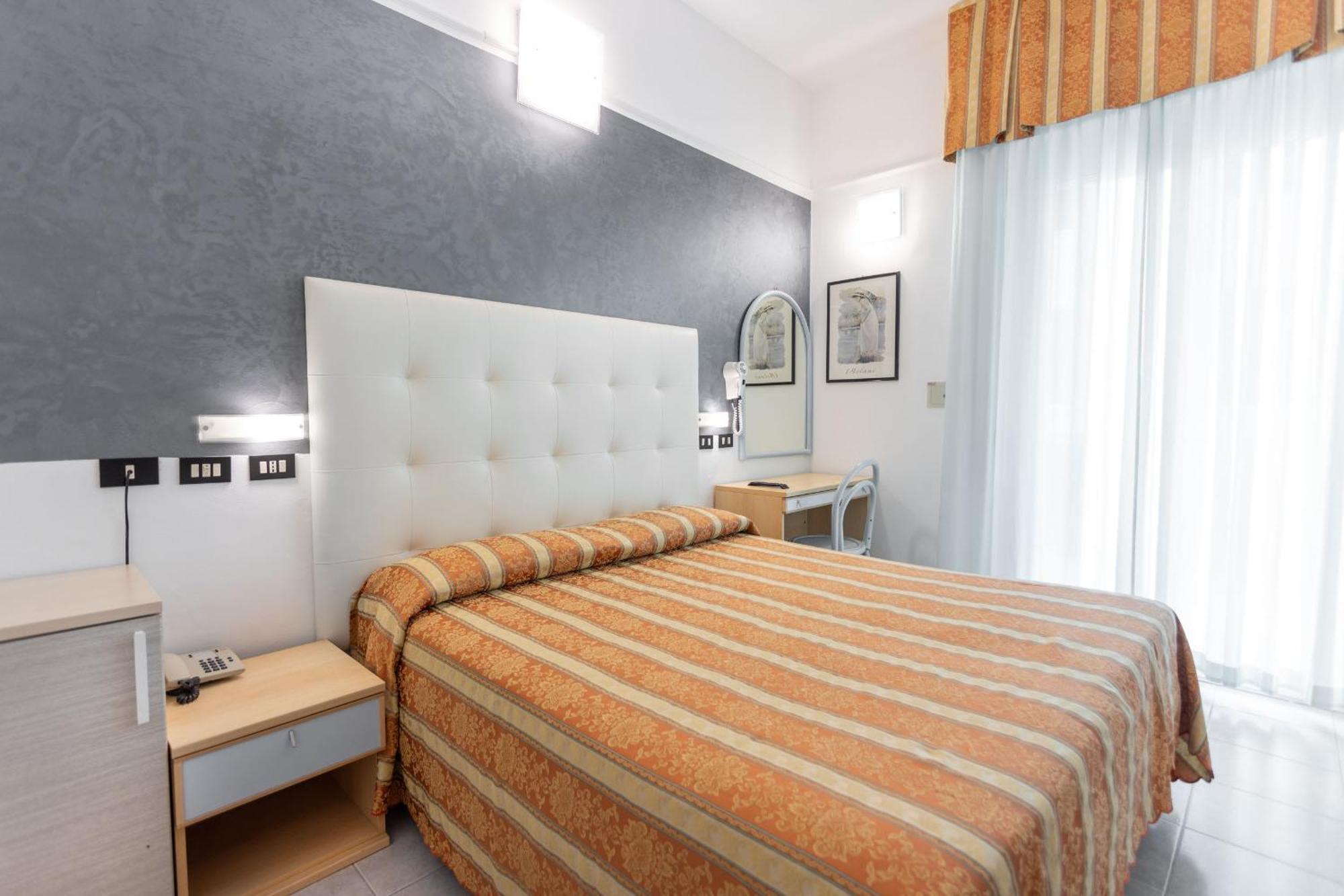 Hotel Nettuno Bellaria-Igea Marina Exterior photo