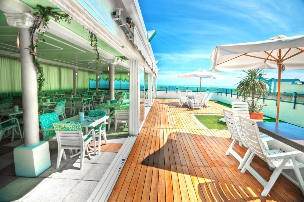 Hotel Nettuno Bellaria-Igea Marina Exterior photo